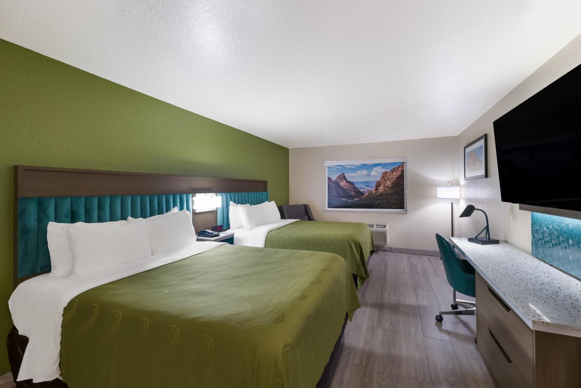 Quality Inn Алпайн Екстер'єр фото